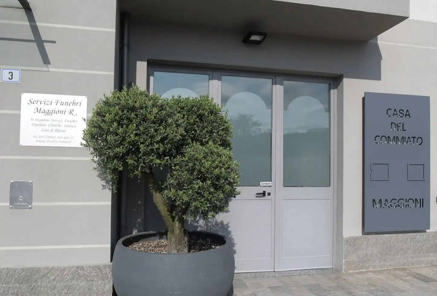 Azzano San Paolo (BG) - Casa del Commiato Servizi funebri Roberto Maggioni