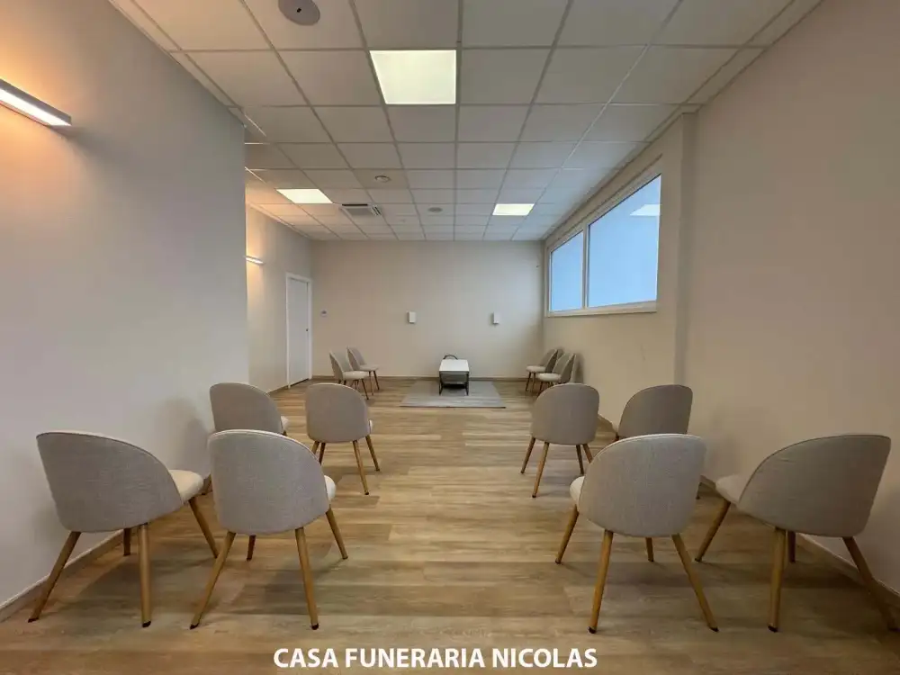Madone (BG) - CASA FUNERARIA NICOLAS