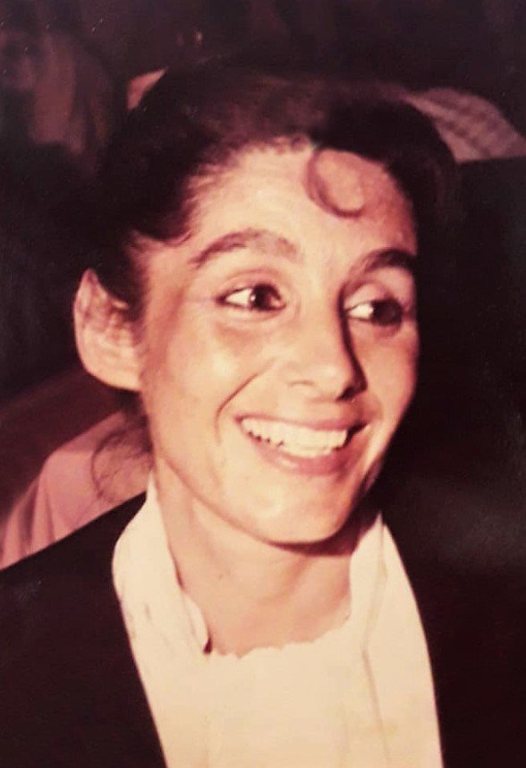 MARIA LAURA VALOTA