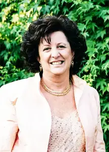 AMELIA MILESI