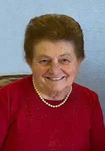 TERESA BETTOSCHI