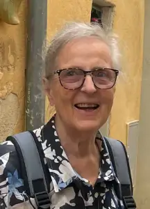 GIULIA TROVESI