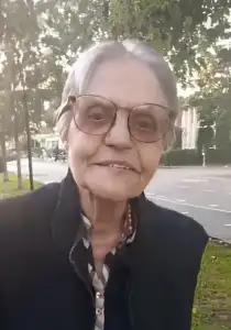 ELISA CARMINATI